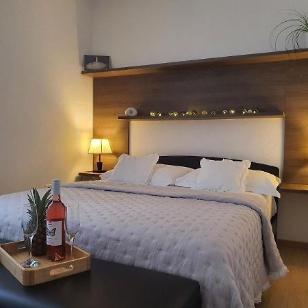 Apartment Maia Lena For Family Ясенице Екстериор снимка