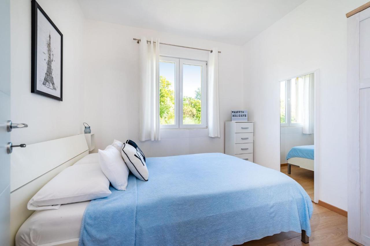 Apartment Maia Lena For Family Ясенице Екстериор снимка