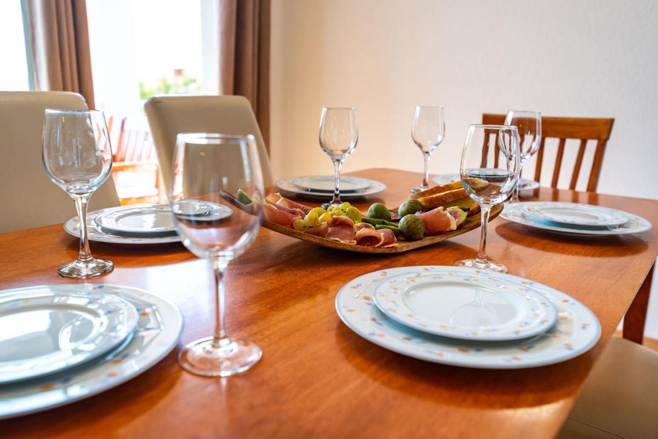 Apartment Maia Lena For Family Ясенице Екстериор снимка